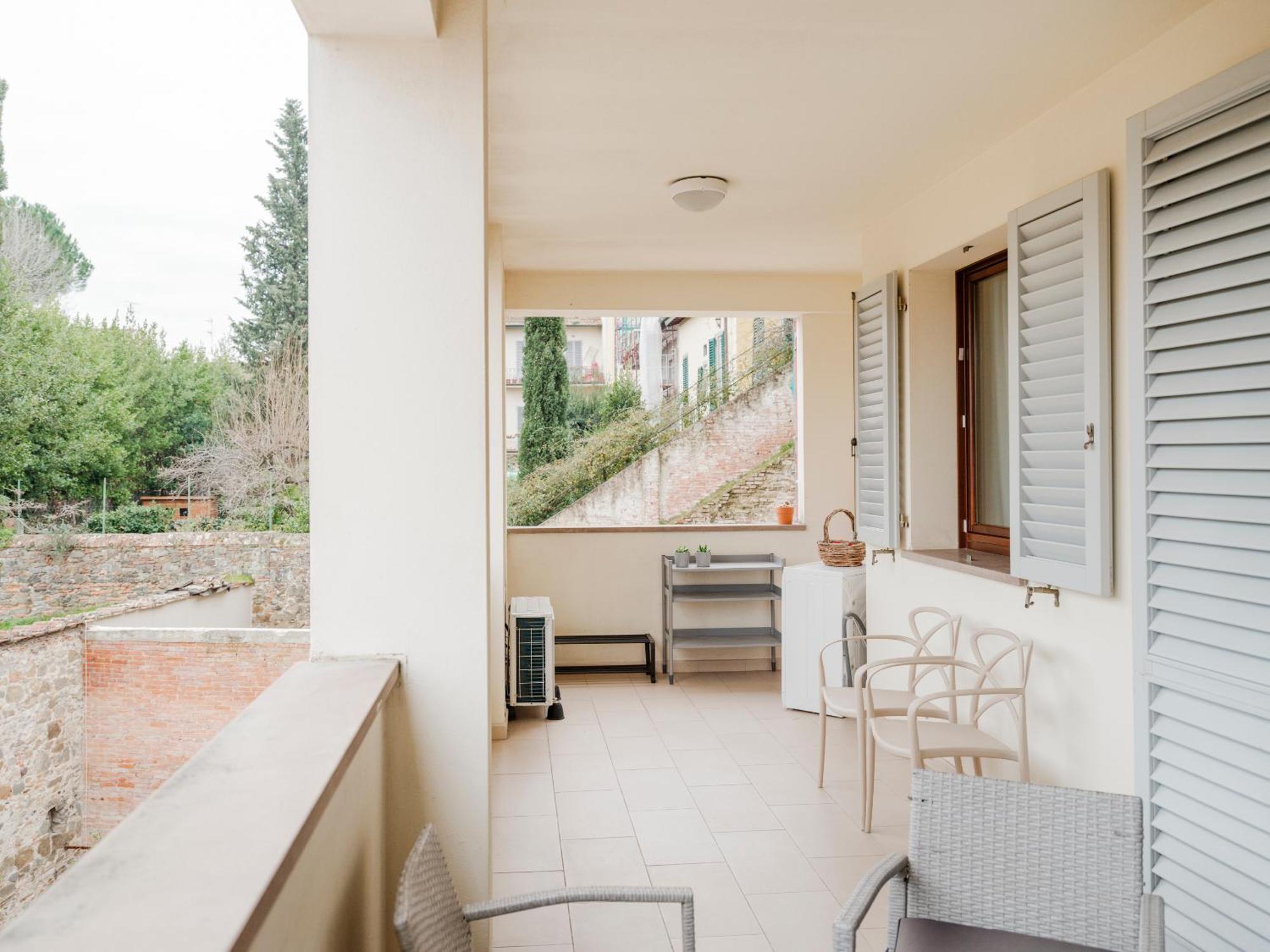 Casa Alessia - Romantic Urban Retreat With Terrace * Florencia