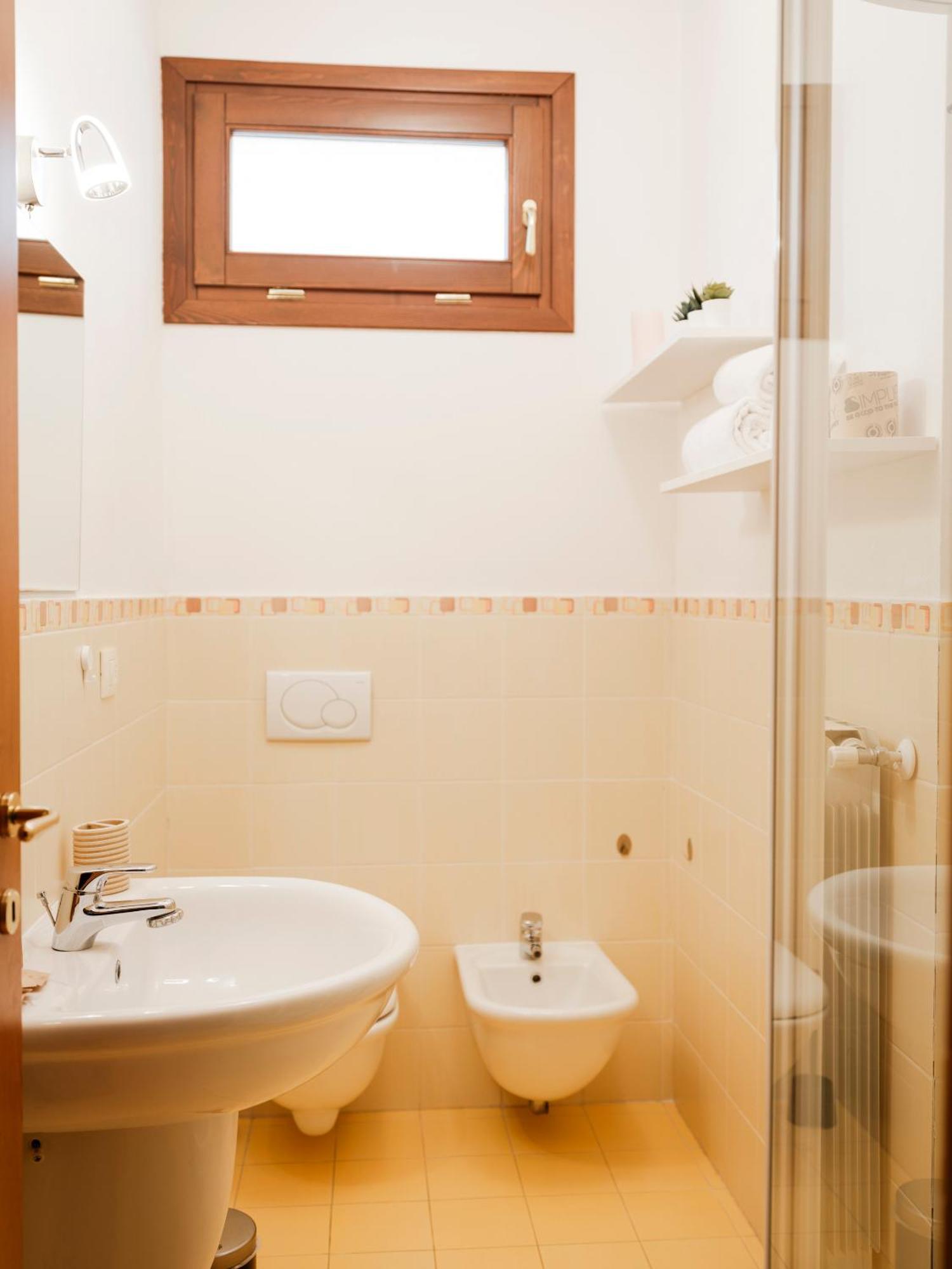 Casa Alessia - Romantic Urban Retreat With Terrace Apartamento Florencia
