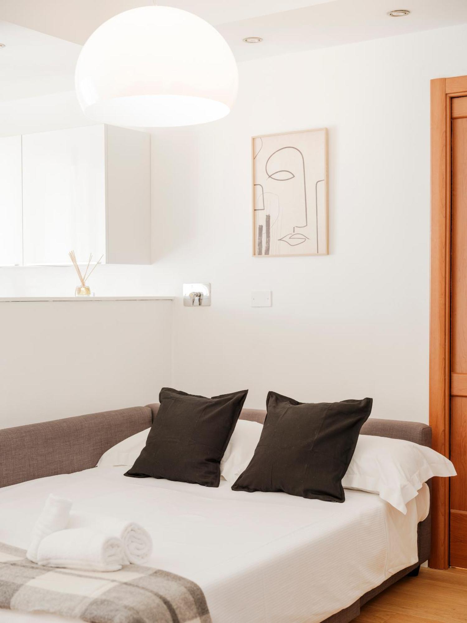 Apartamento Casa Alessia - Romantic Urban Retreat With Terrace *